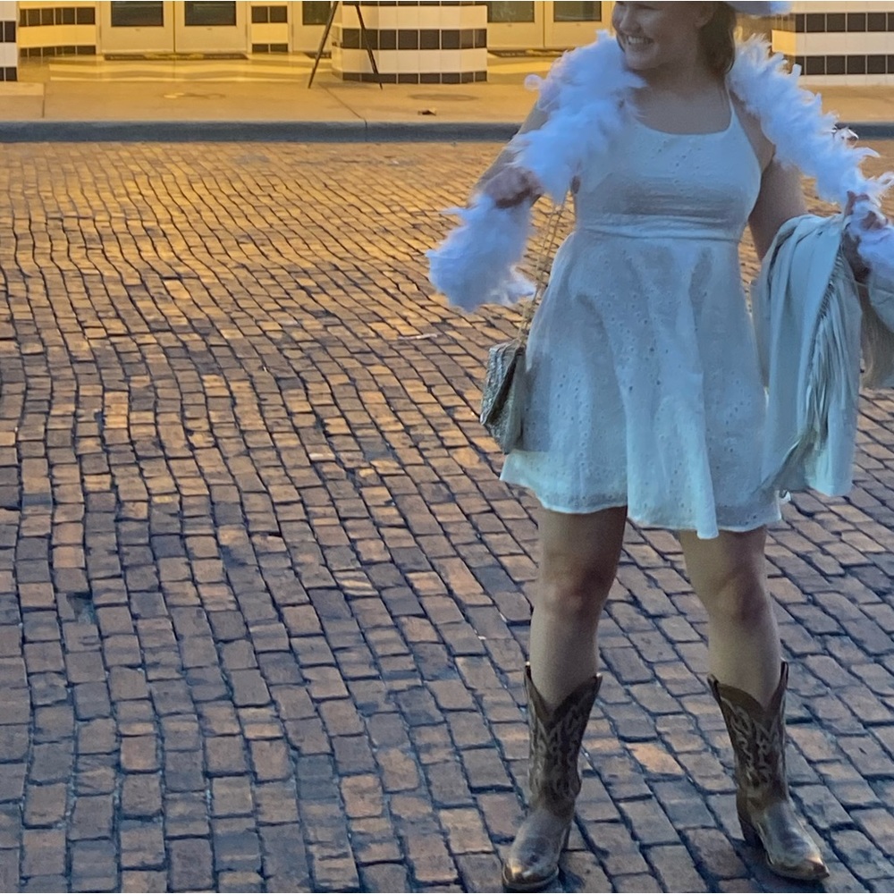 Size 4 White Sundress